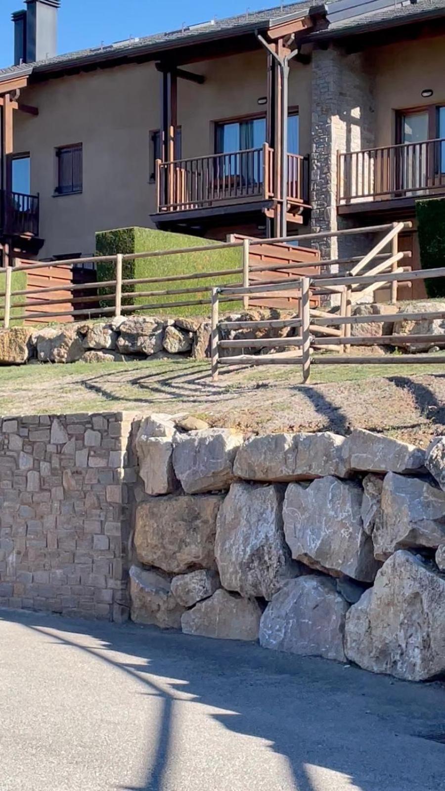 Apartamento Renovado Con Jardin Privado, Parking ,Wifi Y Piscina Osséja Kültér fotó