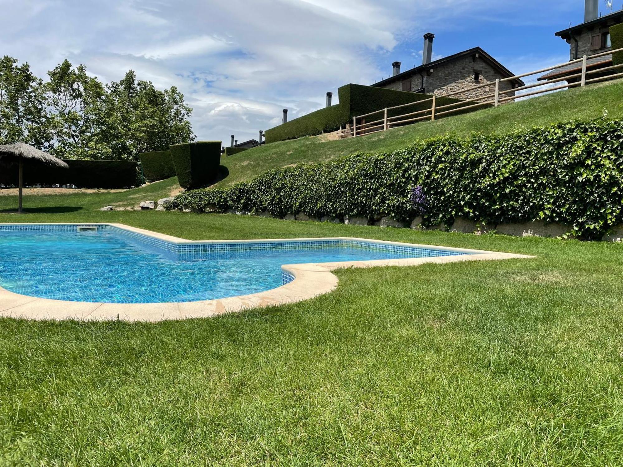 Apartamento Renovado Con Jardin Privado, Parking ,Wifi Y Piscina Osséja Kültér fotó